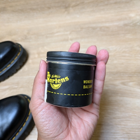 1460 Doc Martens Women's Boots Size 9 - Picture 7 of 10